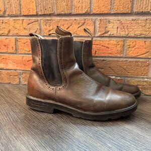 Blundstone Chelsea Boots with Detailing | Size 8 AU (US Men’s 9 / US Women’s 11)